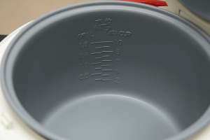 Nồi cơm điện nắp gài Happycook HC-180A