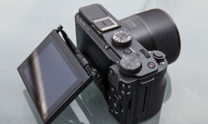 Máy ảnh Canon Powershot G3X màn hình cảm ứng