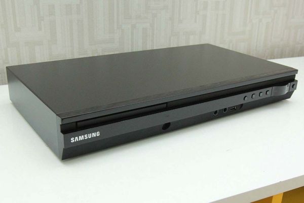 Dan am thanh Samsung DVD 51Ch HT F455RK 1000W 2