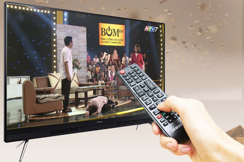 Smart Tivi Samsung 55 inch UA55K5300 - Xem truyền hình kỹ thuật số